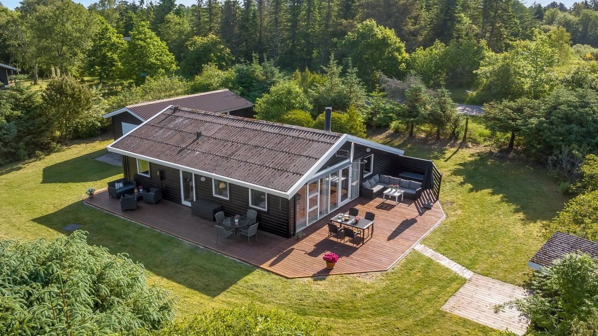 Trend House | "Laris" - 700m to the fjord by Interhome