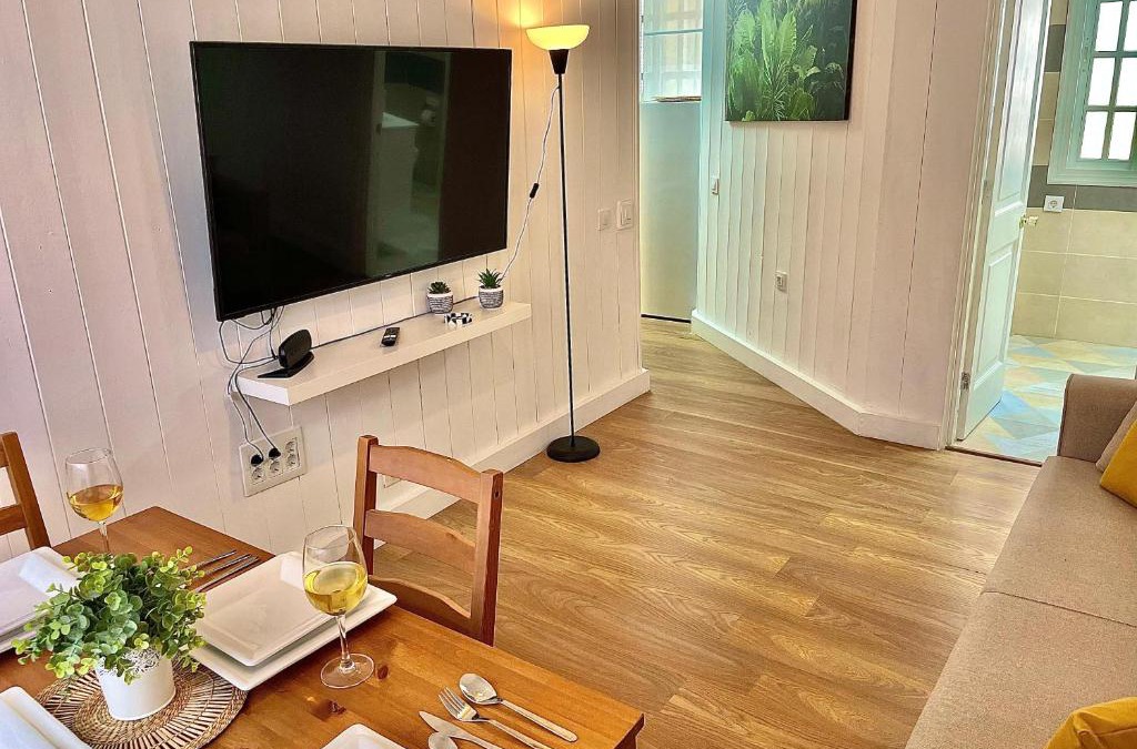 Las Palmas de Gran Canaria Apartment | Las Brisas 1 by SunHousescanarias