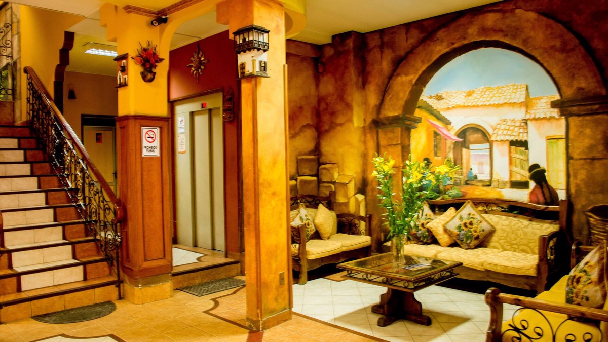 Downtown La Paz Hotel | Las Brisas Centro Hotel