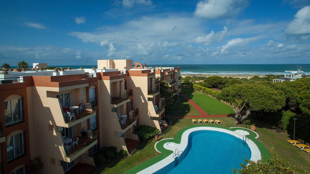 Chiclana de la Frontera Hotel | Las Dunas Aparthotel