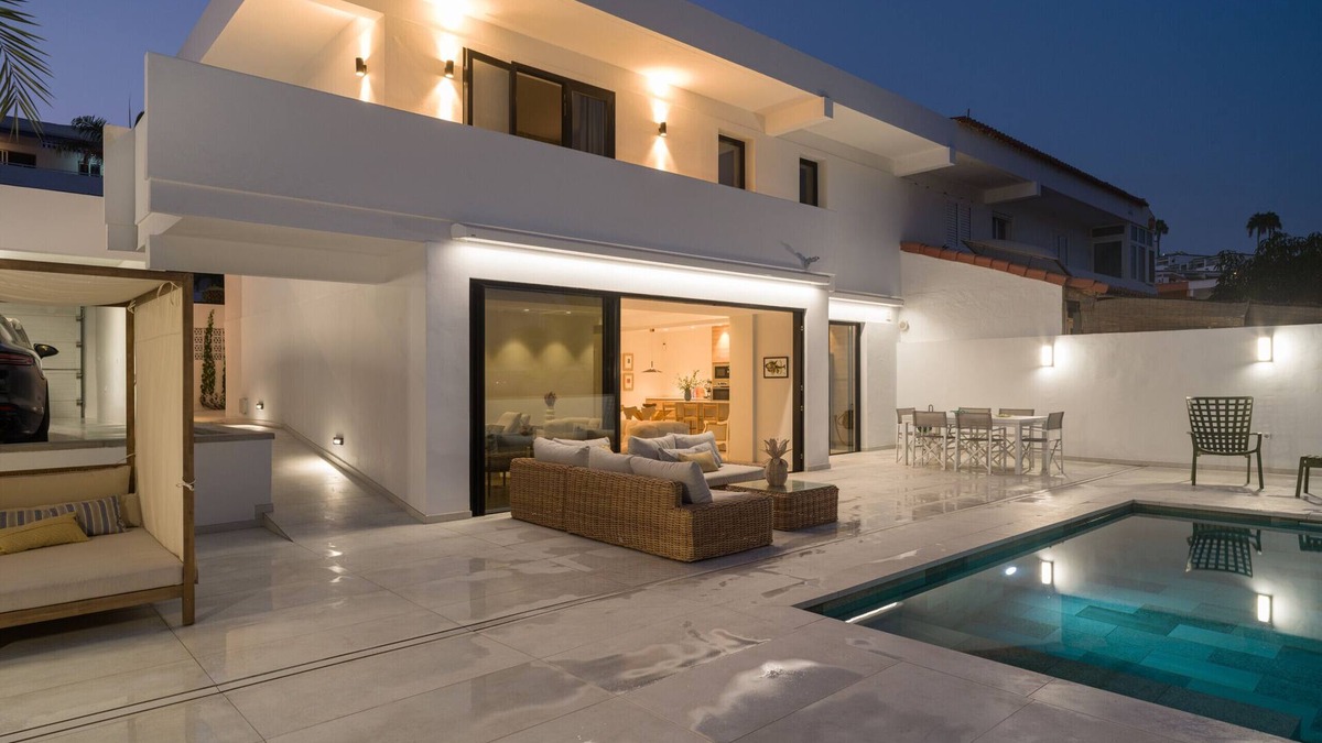 San Agustin Ski Chalet | LAS BURRAS OCEAN FRONT VIEWS