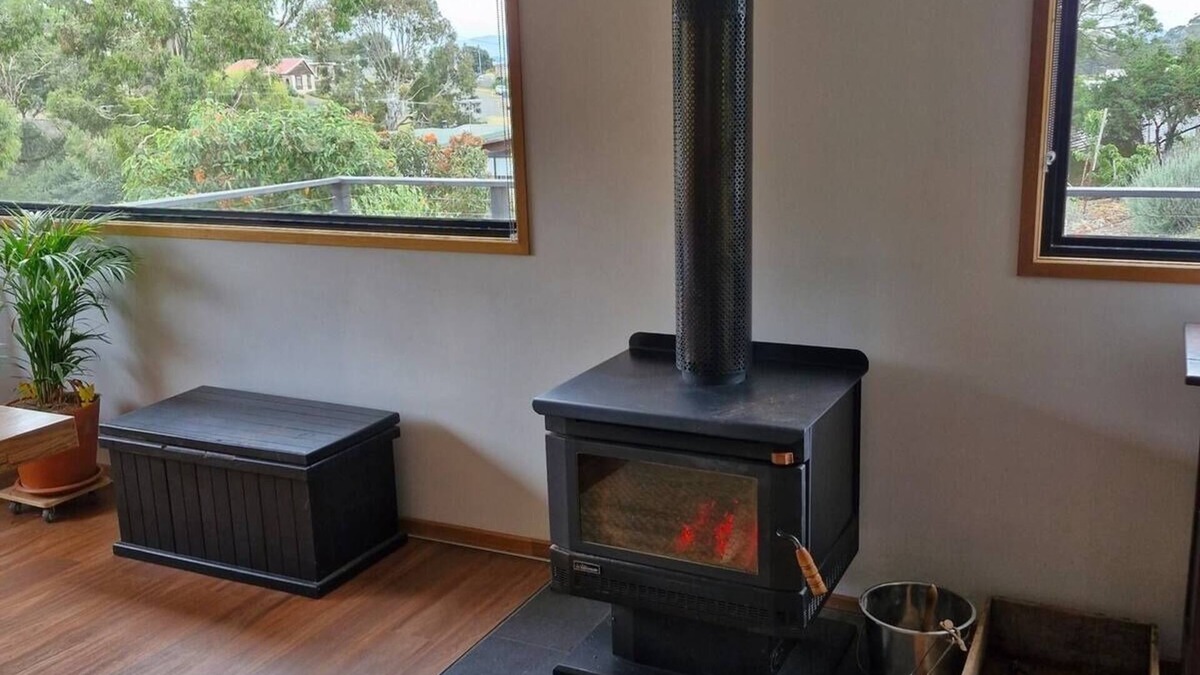 Dodges Ferry House | Las Geranios
