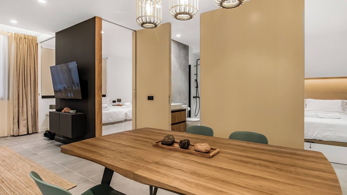Las Palmas de Gran Canaria Apartment | Las Palmas Beach House Retreat