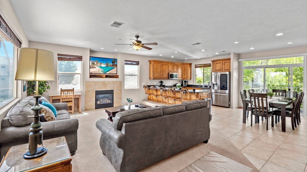 St. George Condo | Las Palmas Resort 1805 | Resort Access in St George