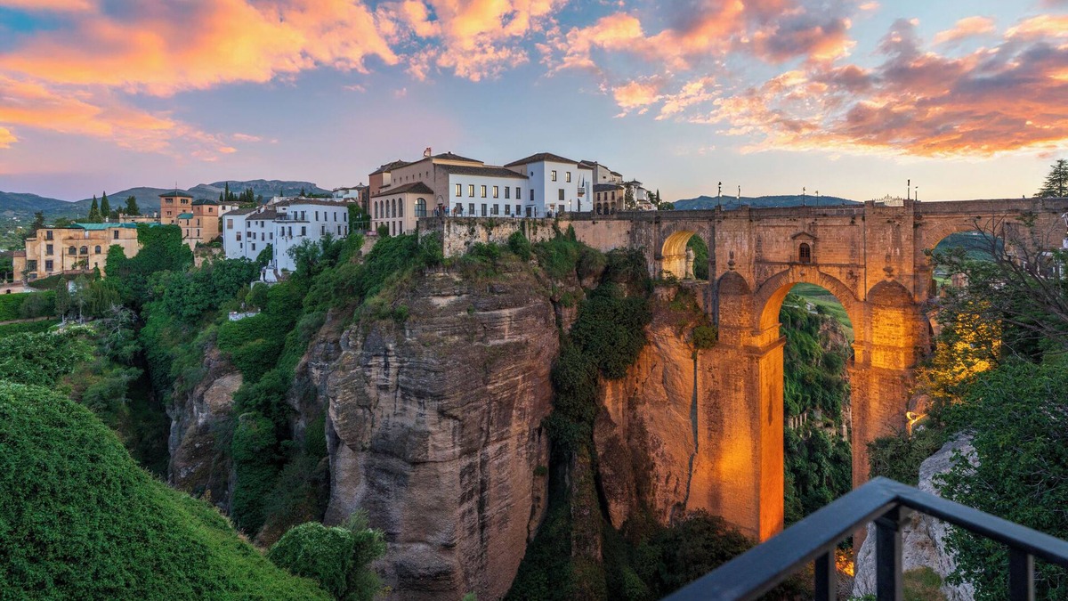 Ronda Apartment | Las Vistas Residence - Best Views in Ronda