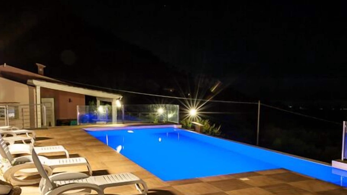 Castellammare del Golfo Villa | LAST MINUTE 1/31 OCTOBER - WWW.BAGLIORIDISICILIA.COM