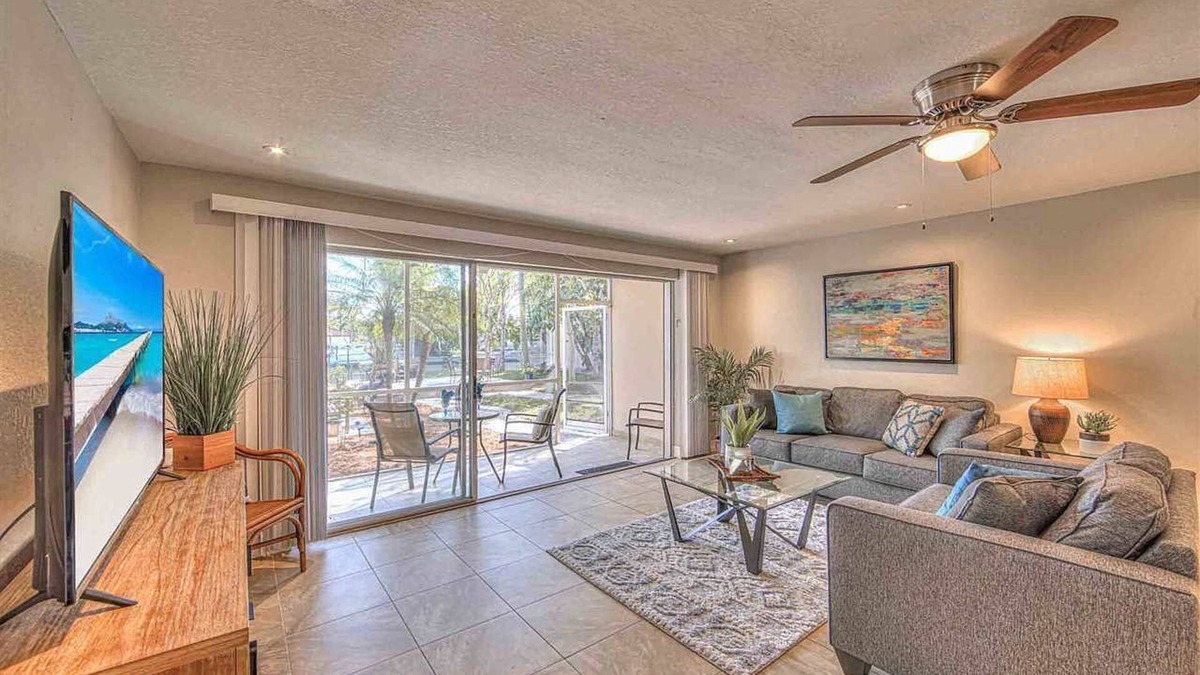 Sanibel Villa | Last minuete July Specials!