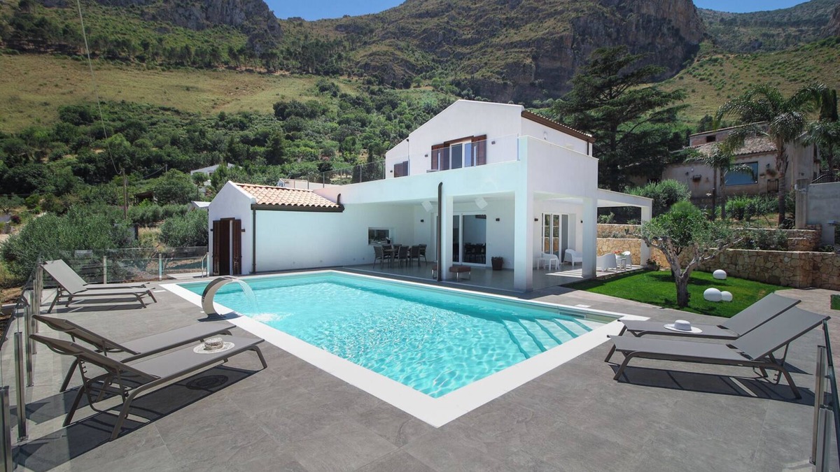 Scopello Villa | LAST MINUTE NOVEMBER - WWW.BAGLIORIDISICILIA.COM