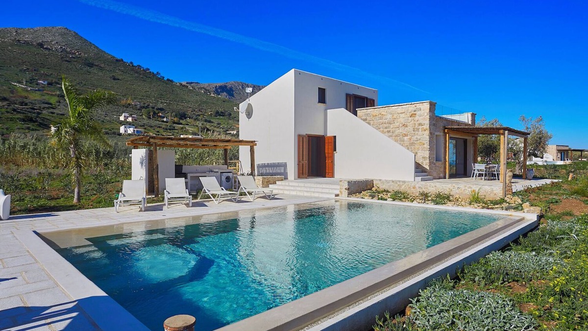 Scopello Villa | LAST MINUTE NOVEMBER - WWW.BAGLIORIDISICILIA.COM