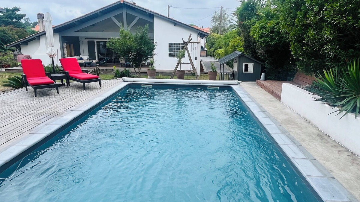 Anglet Villa | Last minute offer Villa swimming pool, petanque, near Biarritz and Beaches