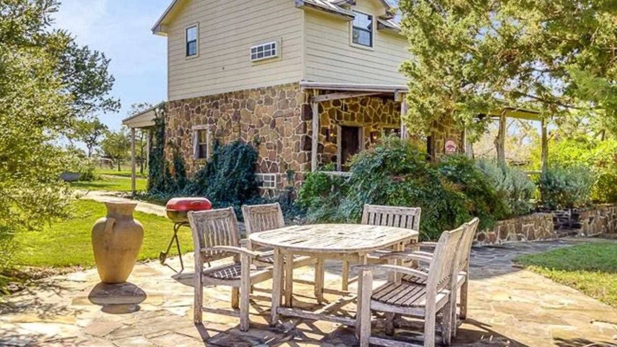 Bandera House | Last Outpost Ranch House