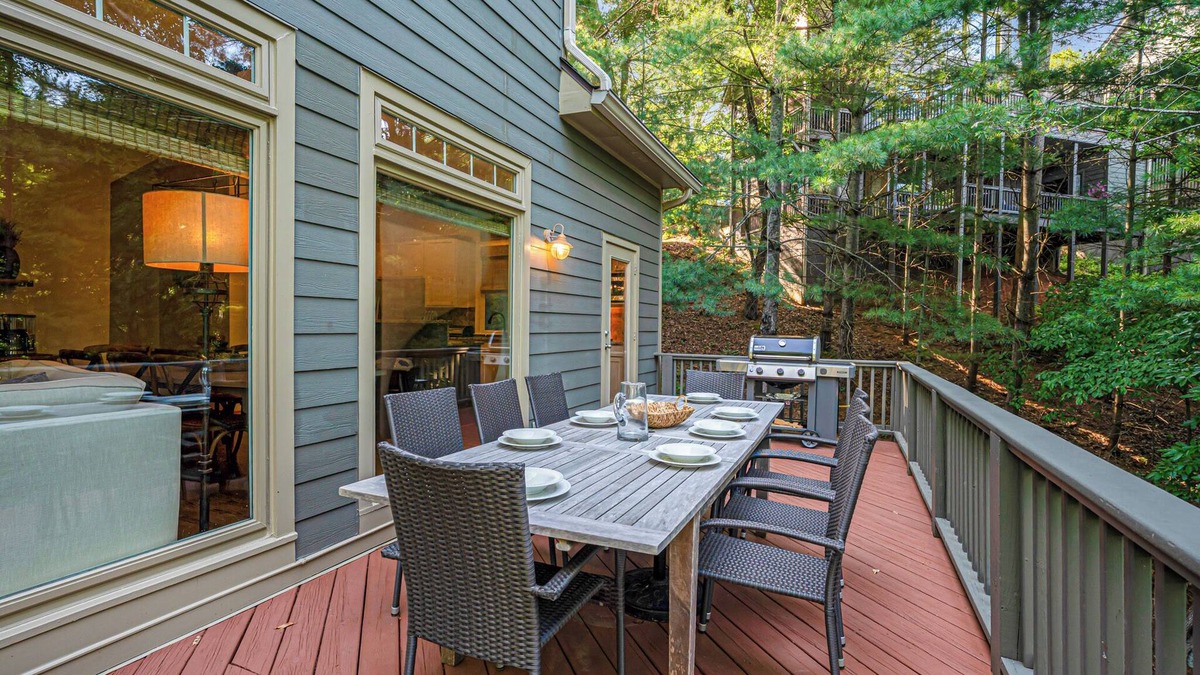 Big Canoe Cabin | Laurel Landing Lodge - Big Canoe GA