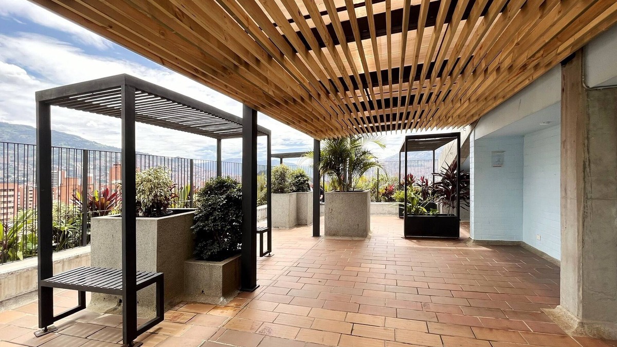 Laureles Apartment | Lauret by Wynwood House