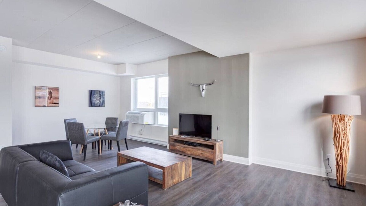 Laval Apartment | Laval - Equinoxe 2B1B