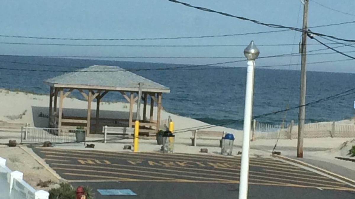 Lavallette House | LAVALLETTE,Ocean Block, 1 Bedroom PLUS sleep loft, 1 full Bath IMMACULATE GORGEO