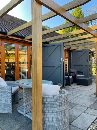 Banbury Apartment | Lavender Cottage - Hillside Holiday Cottages, Cotswolds