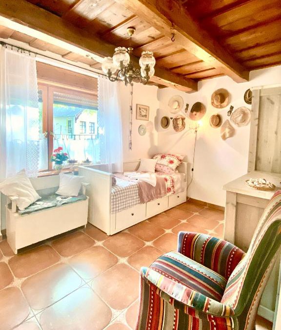 Balatongyorok House | Lavender Cottage