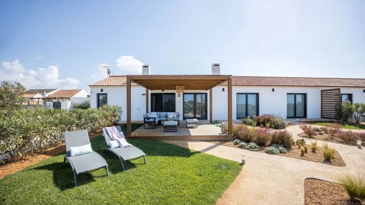 Rogil Apartment | Lavender Retreat Rogil