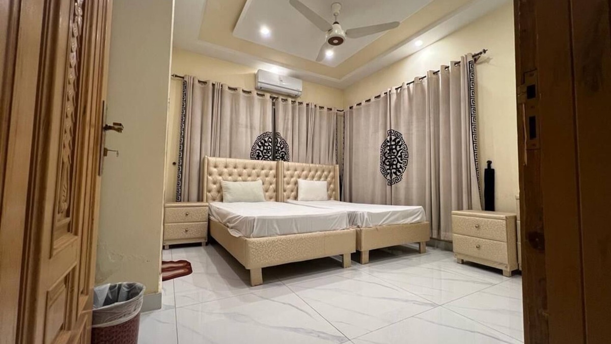 G-8 Sector Bed & Breakfast | Lavish Guest House G-8