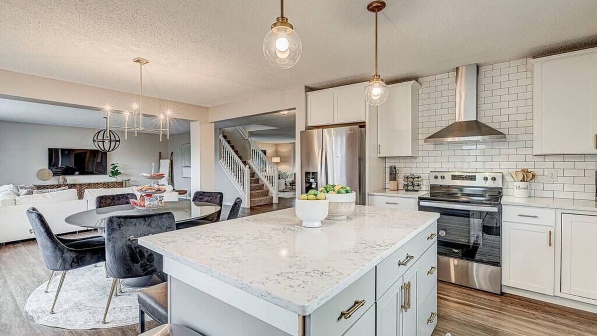 Noblesville House | Lavish HUGE Noblesville/Carmel adjacent home!