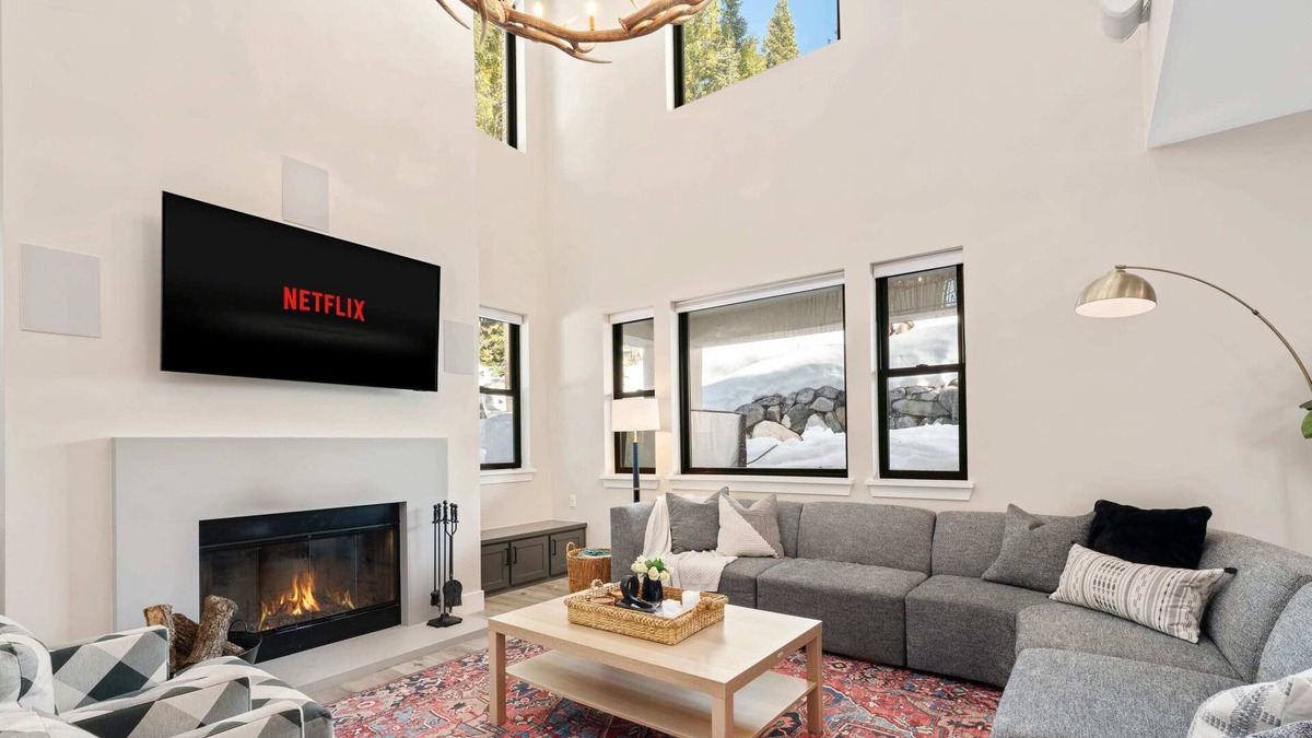 Tahoe National Forest House | Lavish Retreat w/ Hot Tub, Steam Room, & Game Room