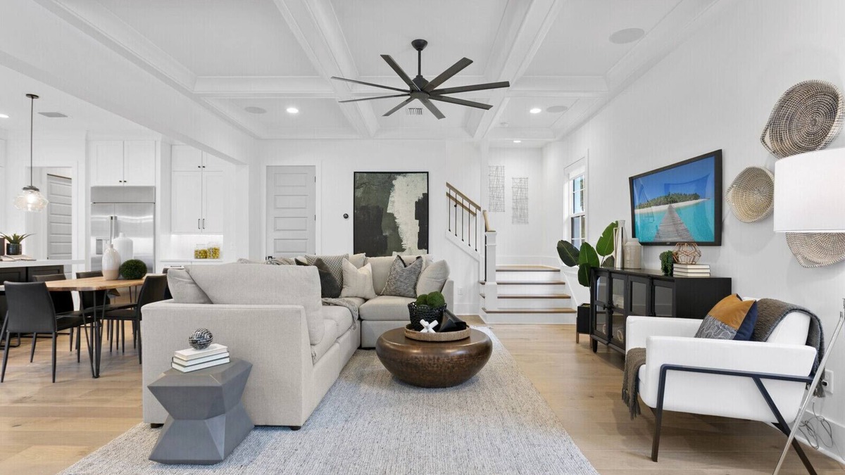 SoHo House | Lavish & Spacious Home in Walkable Hyde Park