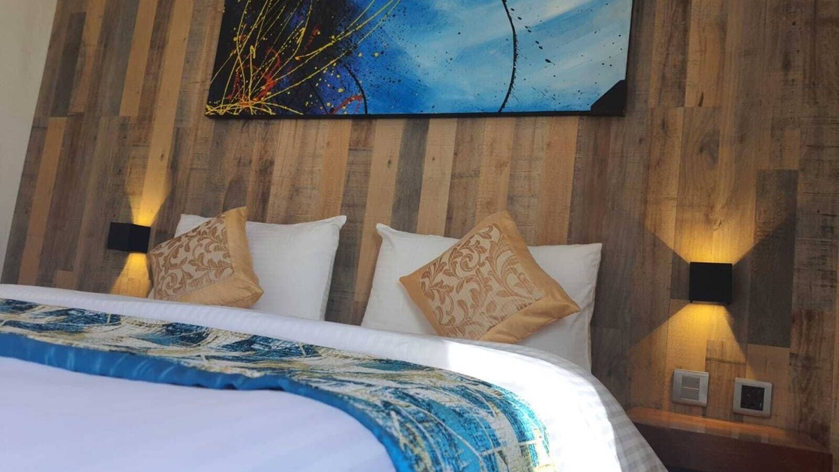 Eastleigh Apartment | Lavish Studio Near JKIA Nairobi Airport