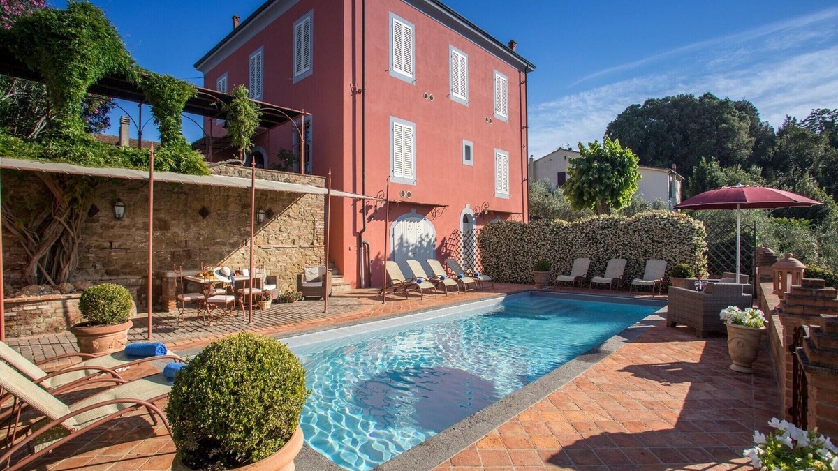 Fabbrica Villa | Lavish Villa in Peccioli