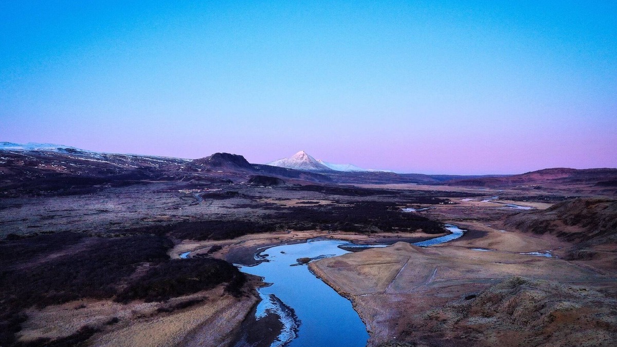 Borgarnes Cabin | Laxfoss - Waterfall Lodge