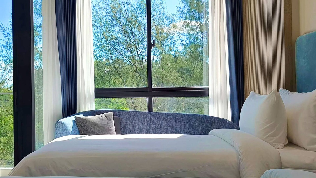 Choeng Thale Hotel | Laya Suites & Residences