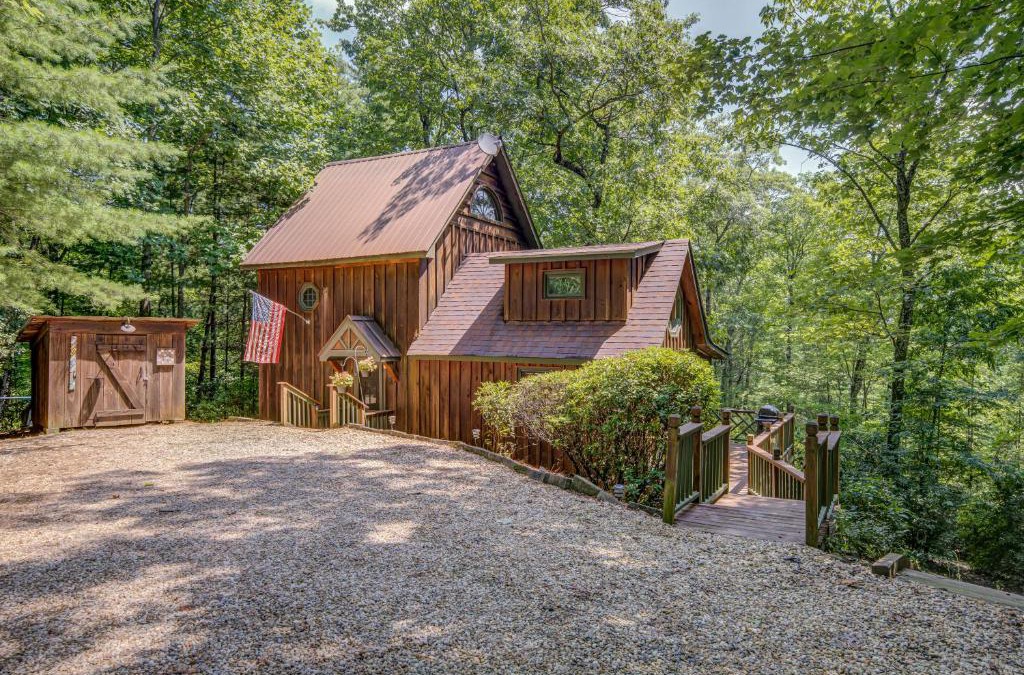 Raccoon Ridge House | Lazy Days Cabin