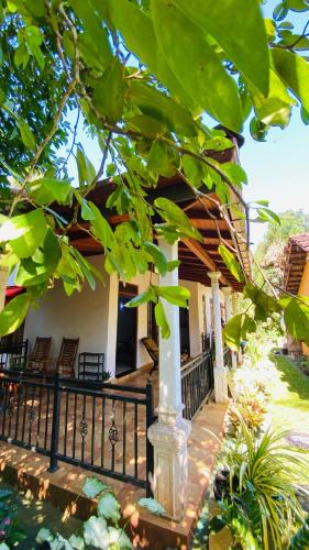 Ambalangoda House | Lazy Days