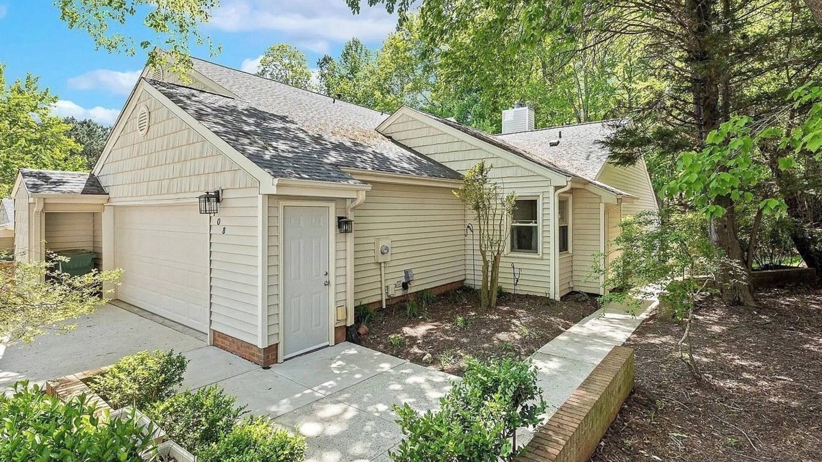 Cary House | Lazy Lemon; Walk to Koka Booth; Near Wake Med Cary; Well Appointed; Central