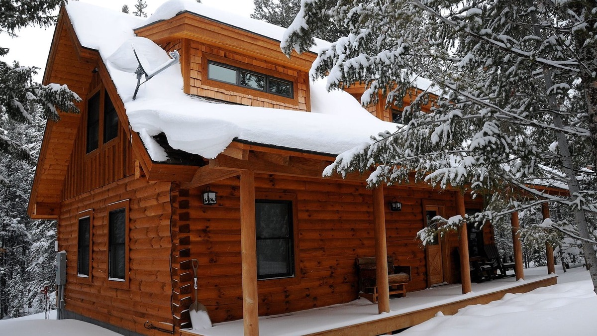 Lazy Acres House | Lazy Moose Lodge - Very popular, Highly Rated Lodge, and Minutes to the Park!
