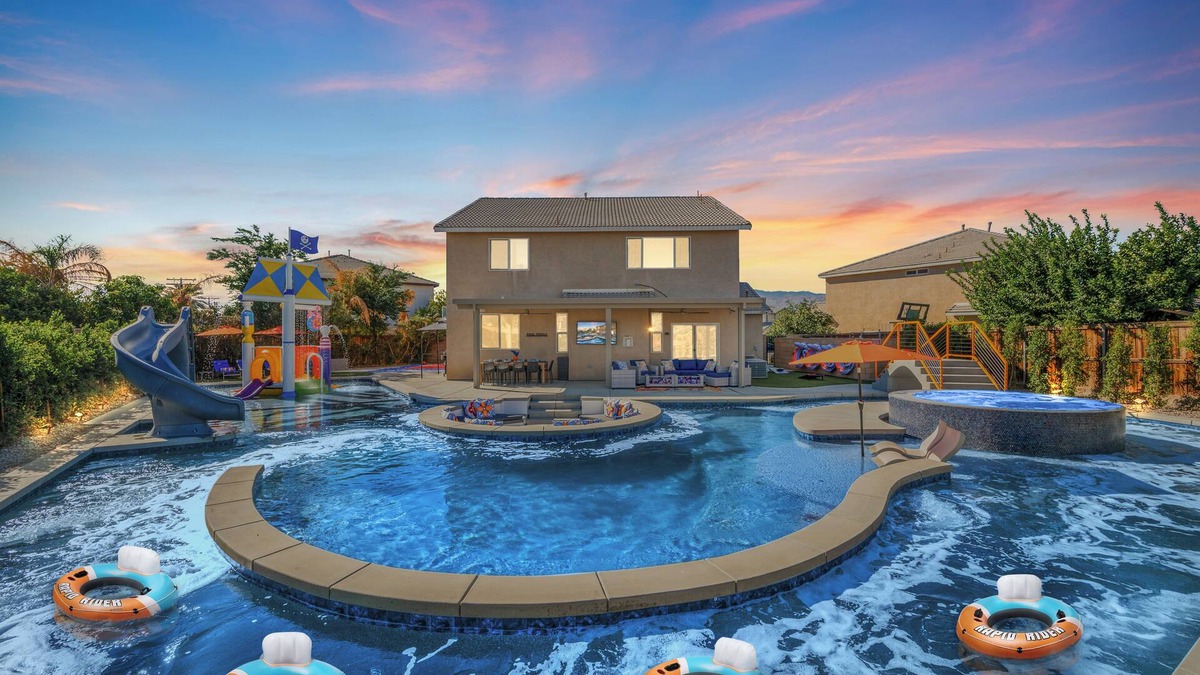 Indio House | LAZY RIVER mini WATERPARK Home, Slides, Basketball Ct, Arcade, 6 Bedrooms