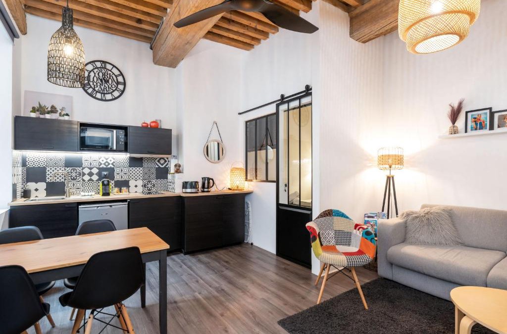 1st Arrondissement Apartment | Le 14 Sathonay