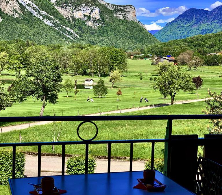 Giez Apartment | LE BALCON DU GOLF