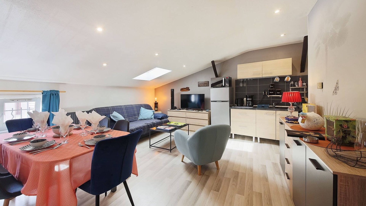 Castres Apartment | Le Barral - Two Bedroom Apartment, Sleeps 6