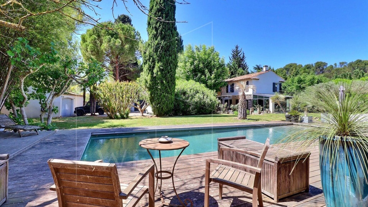 Ventabren House | Le Bastidon - Elegant 18th Century Bastide