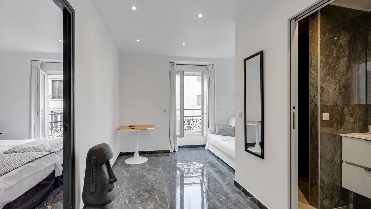 Pere Lachaise Apartment | Le Bellevue