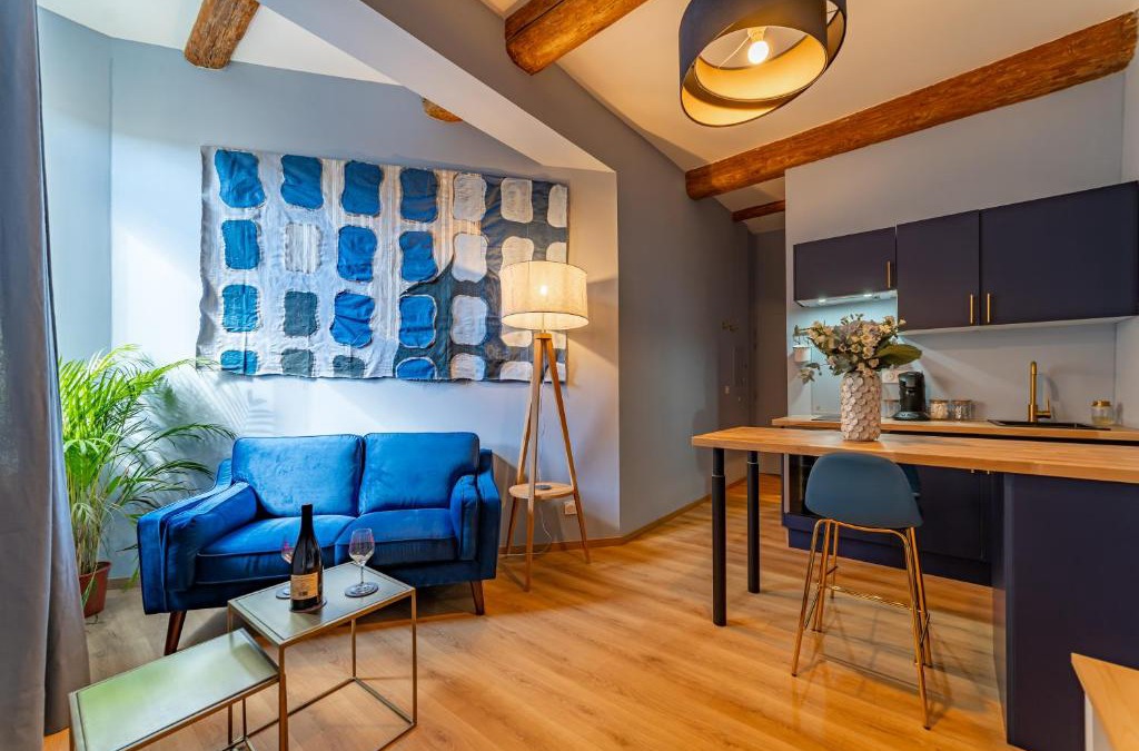 Quartier Administrations Apartment | Le bleu Jean Denim Arènes - Une Nuit à Nîmes