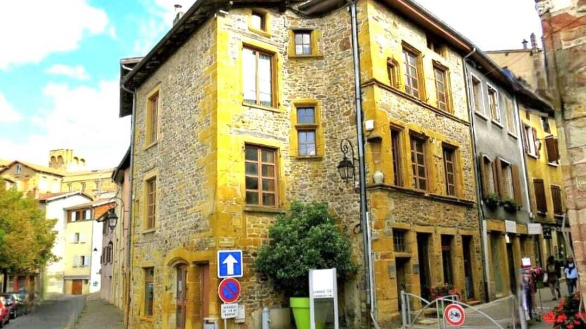 L'Arbresle Villa | Le bouquet de L'arbresle (Beaujolais - near Lyon)