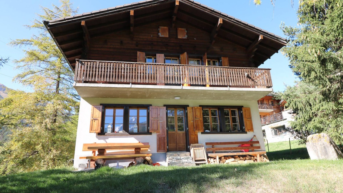 Evolene Ski Chalet | Le Bouquetin - Chalet familial- 8 personnes
