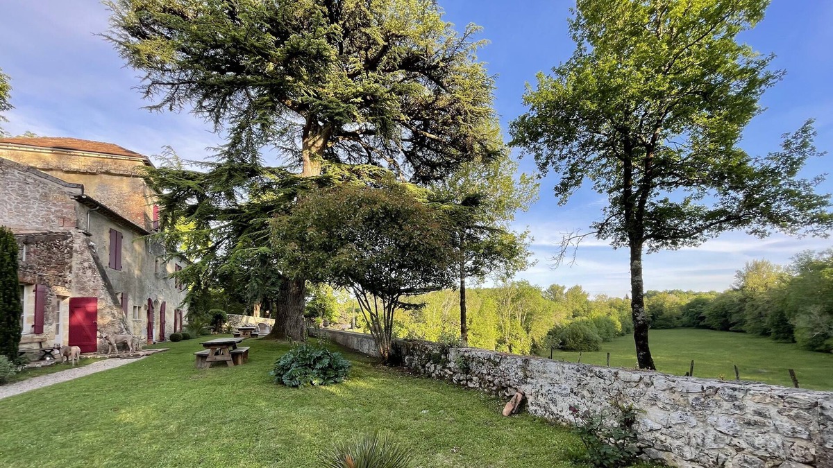 Frontenac House | Le Castel -Domaine de Lassijan - 6 people -closed in 2023 for family reasons-