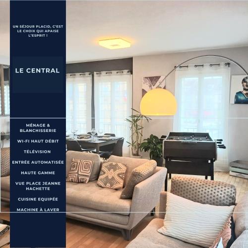 Beauvais Apartment | Le Central - Vue Place Jeanne Hachette