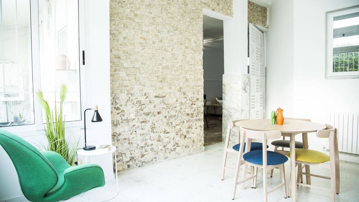 Sidi Dhrif Apartment | Le Centre-Ville: Très Chic Apt avec Jardin @ Marsa