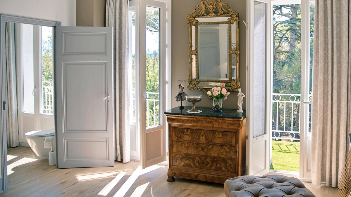 Villemoustaussou Bed & Breakfast | Le Château de La Seigne