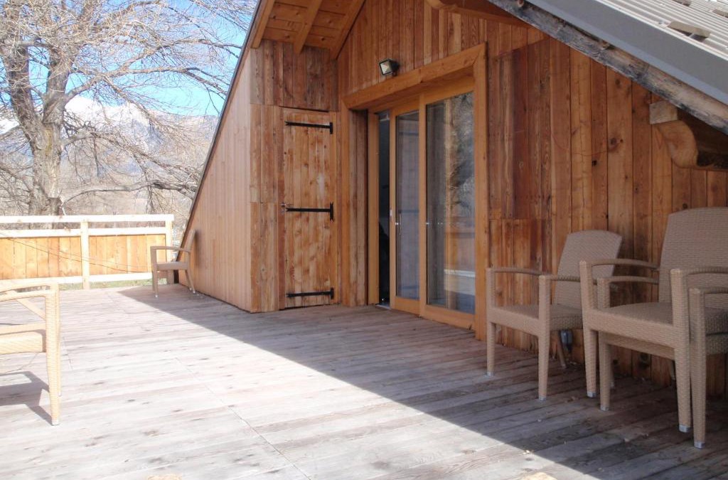 Saint-Clement-sur-Durance Apartment | Le chalet du Sersas