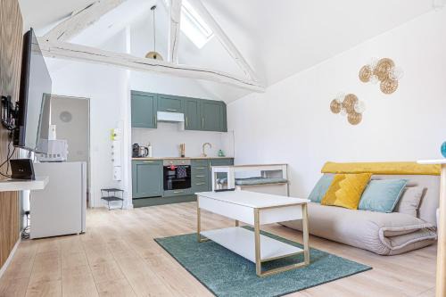 Cormeilles-en-Parisis Apartment | Le Charmant Cormeillais