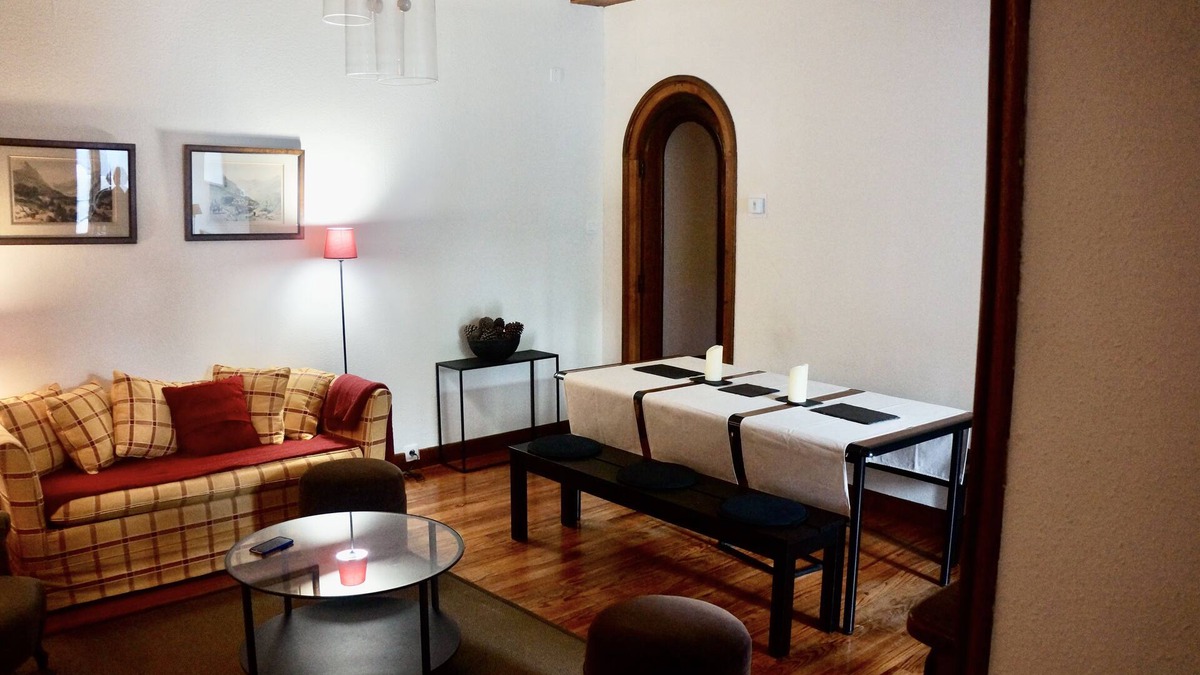 Bagneres-de-Luchon Apartment | Le Charme de L'ancien ! A 5 Minutes des Thermes et du Téléporté